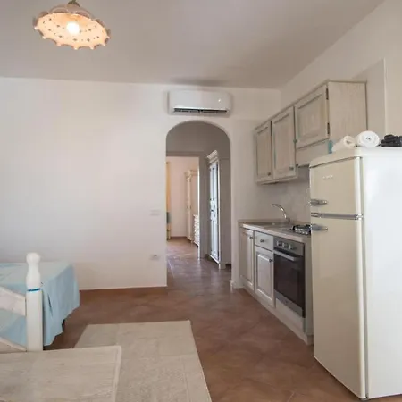Superb Le Residenze Del Golfo Di Num2192 Apartmán